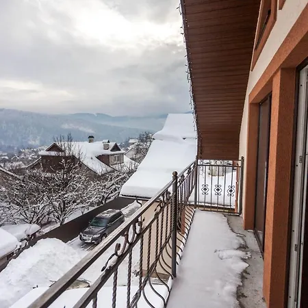 Viktoria Holiday home Yaremche