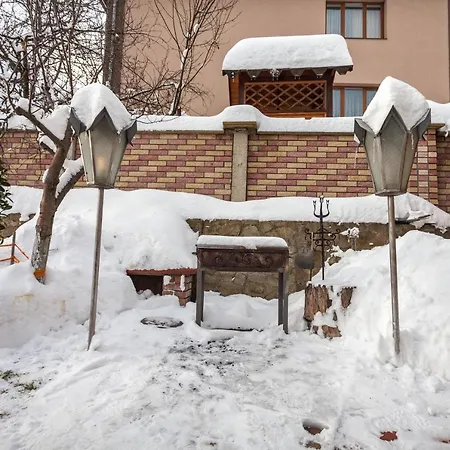 Holiday home Viktoria *